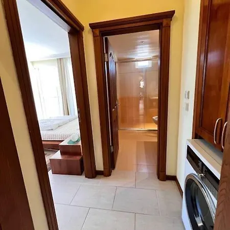 Apartament Near The Sea
